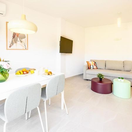 2 Bedroom, New, 1 Min To The Beach, City Center- Picasso By 10Tosea فوينخيرولا المظهر الخارجي الصورة